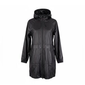 TNA Sawatch Jacket in black lightweight material